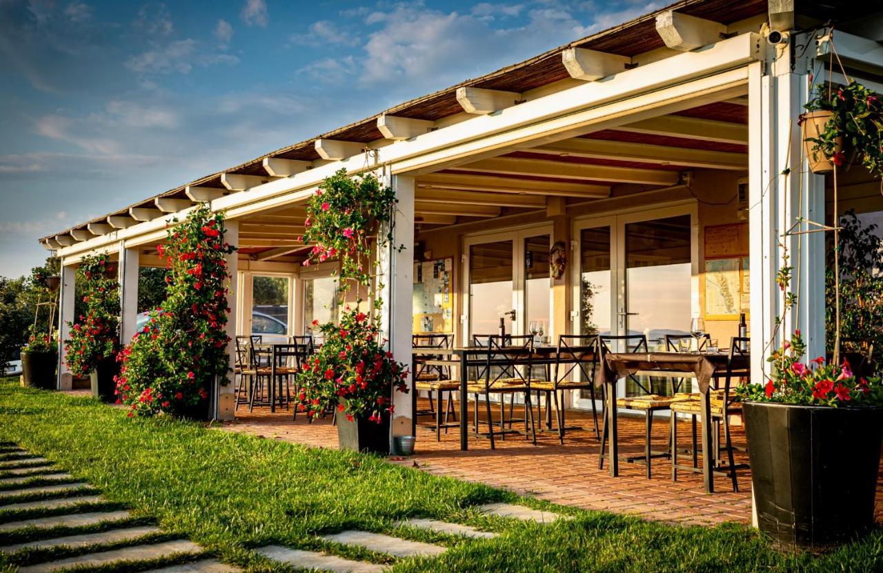 Podere N.8 Bio Casale Maremma Alberese Exterior photo